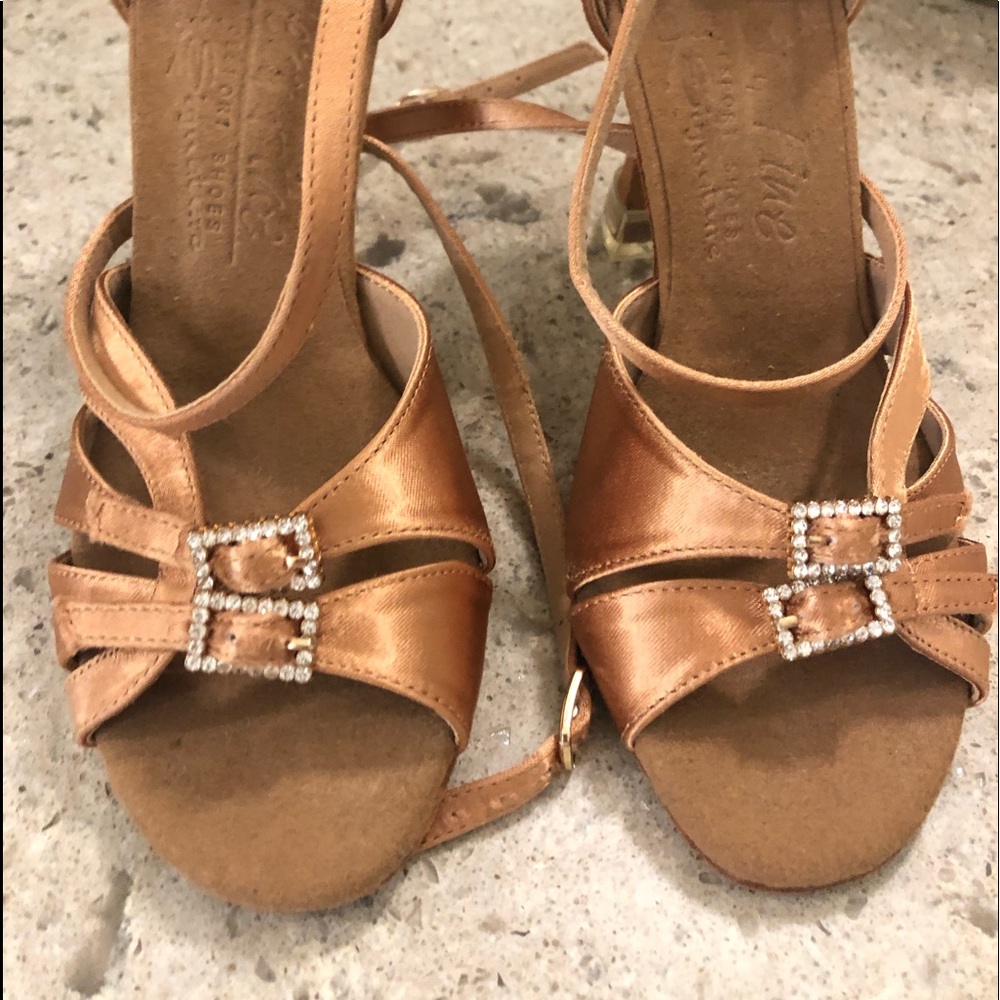 Ballroom Dancing Rhythm/Latin Shoes for sale!